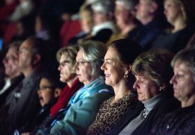 二零一一年二月八日神韵巡回艺术团在美国肯塔基州的路易斯维尔演出