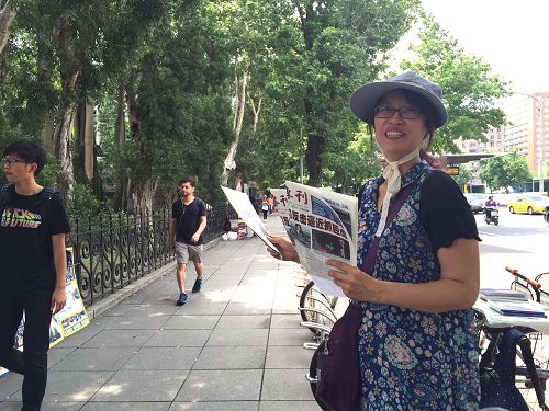 图11：边盈慧说“大法使她整个脱胎换骨”