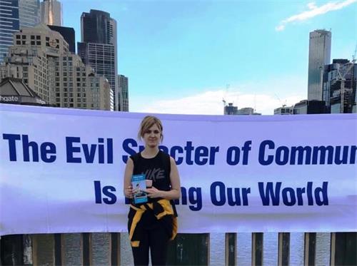 &#039图16：英国游客夏洛特（Charlotte ）。&#039