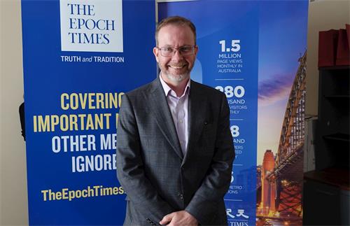 '图19：澳洲自由民主党联邦参议员斯潘德（Senator Duncan Spender）'