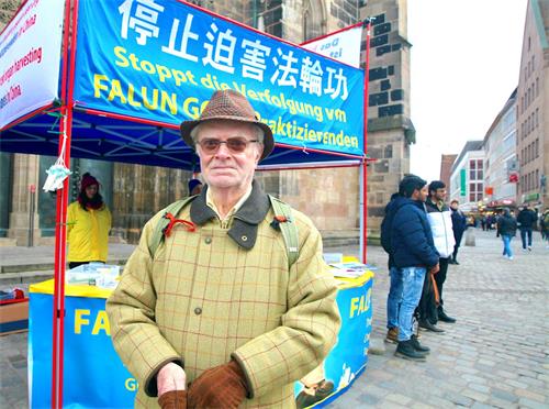 '图4：经历过共产政权的退休电气工程师维瑟尔（Klaus Wessel）。'