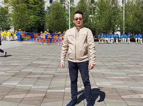 图14:刚修炼法轮功两个月的Tim